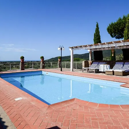 Awesome In Castiglione Della Pesc Holiday home